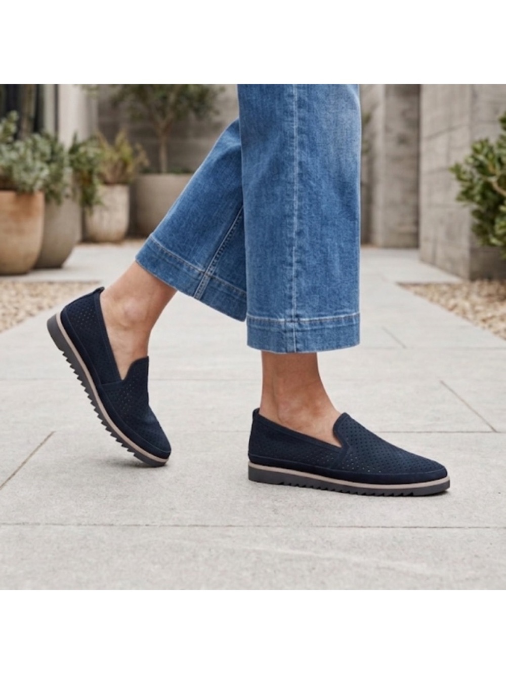 Franco Sarto Haiku Size 6.5 Suede Slip On Loafers Navy Blue